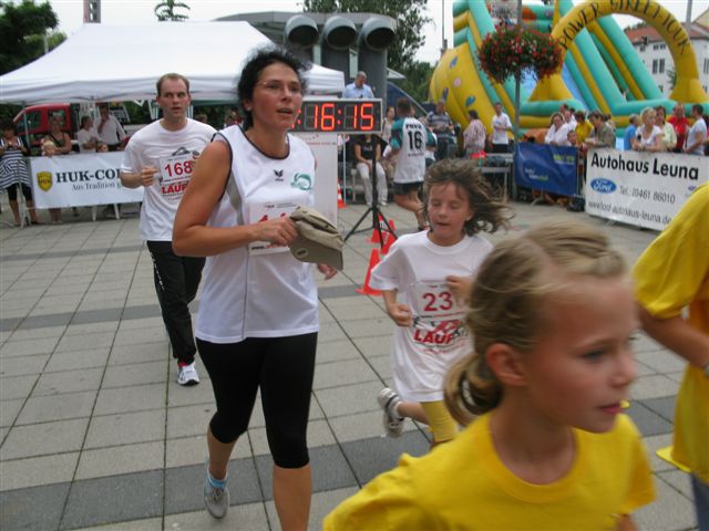 ../Images/BenefizlaufMerseburg2010 (38).jpg